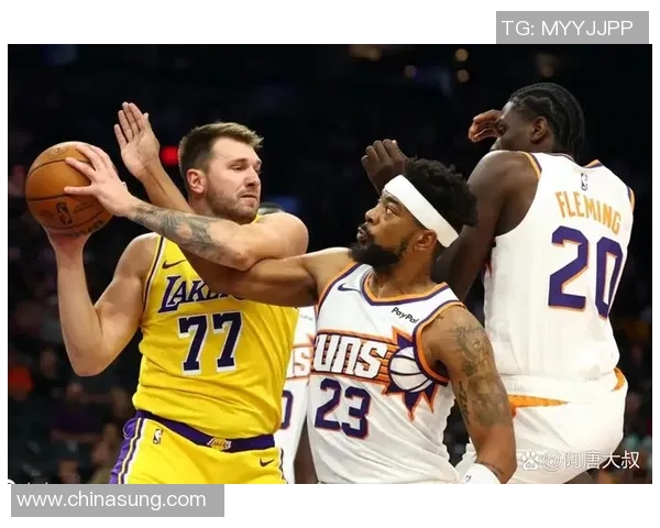 湖人对阵太阳精彩回顾10月25日比赛全场录像回放与分析